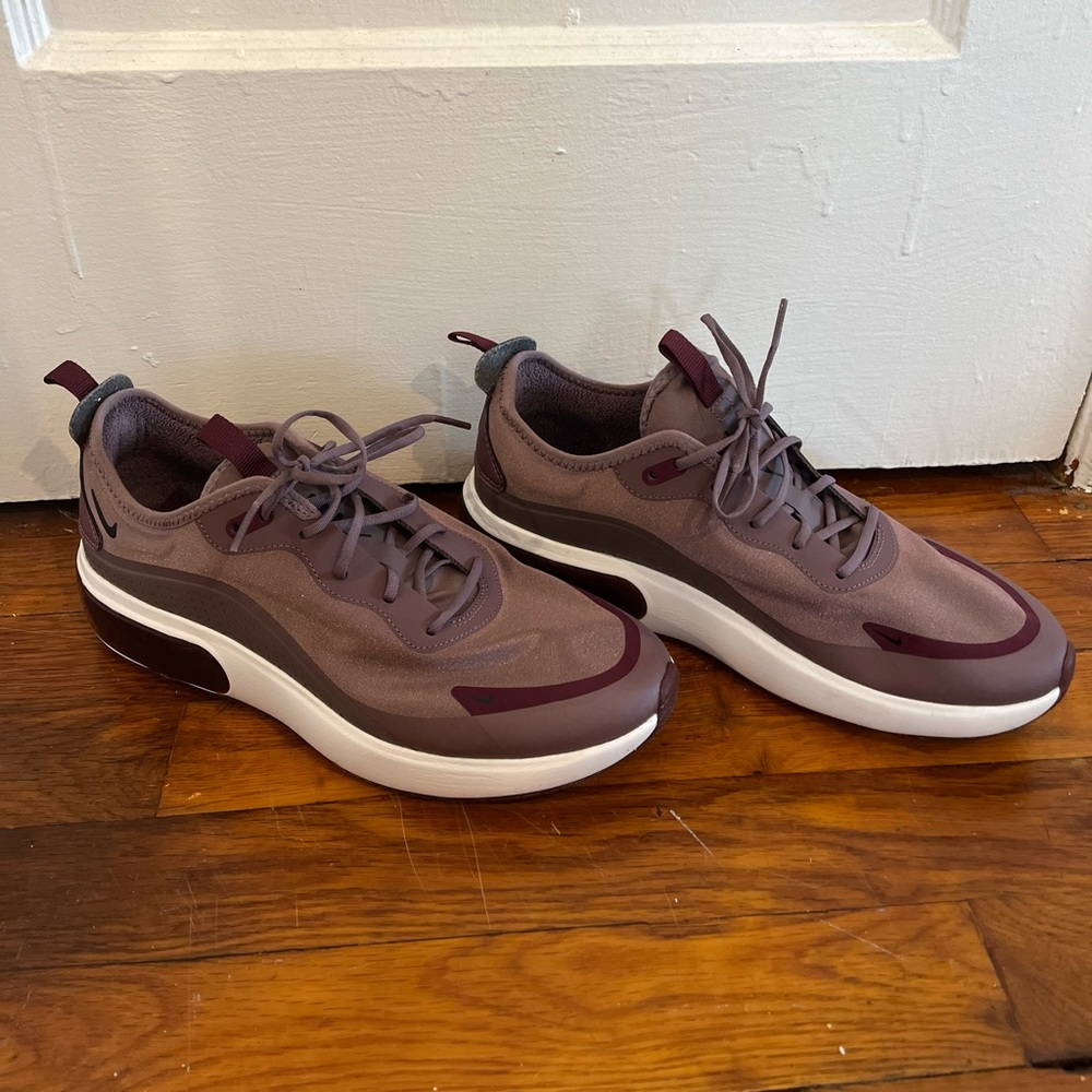 Nike New Airmax Sneakers